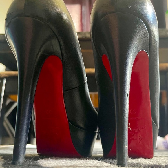 Christian Louboutin platform heels 38 - Picture 1 of 9